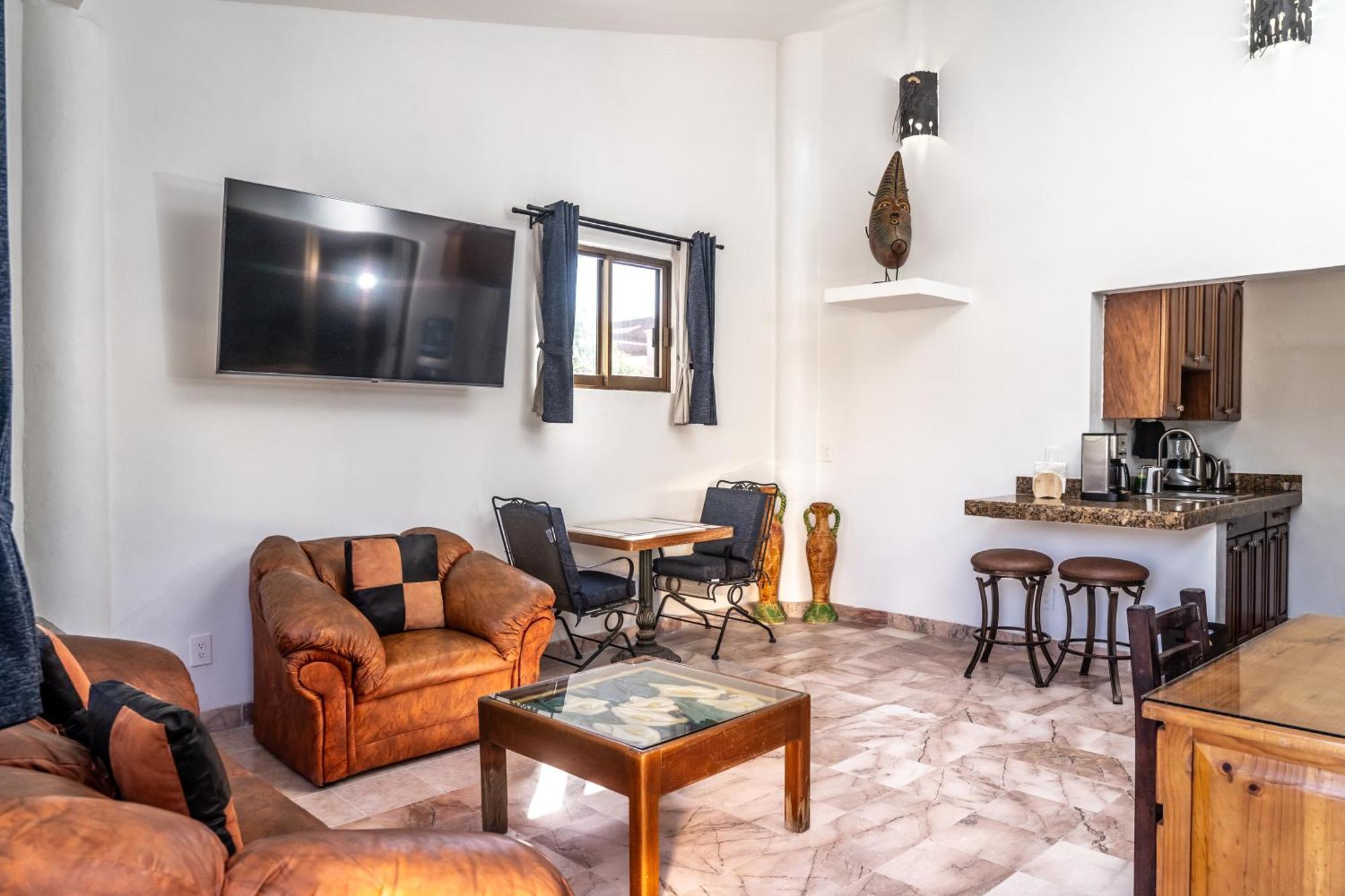 5 Frogs Hotel Bucerías エクステリア 写真